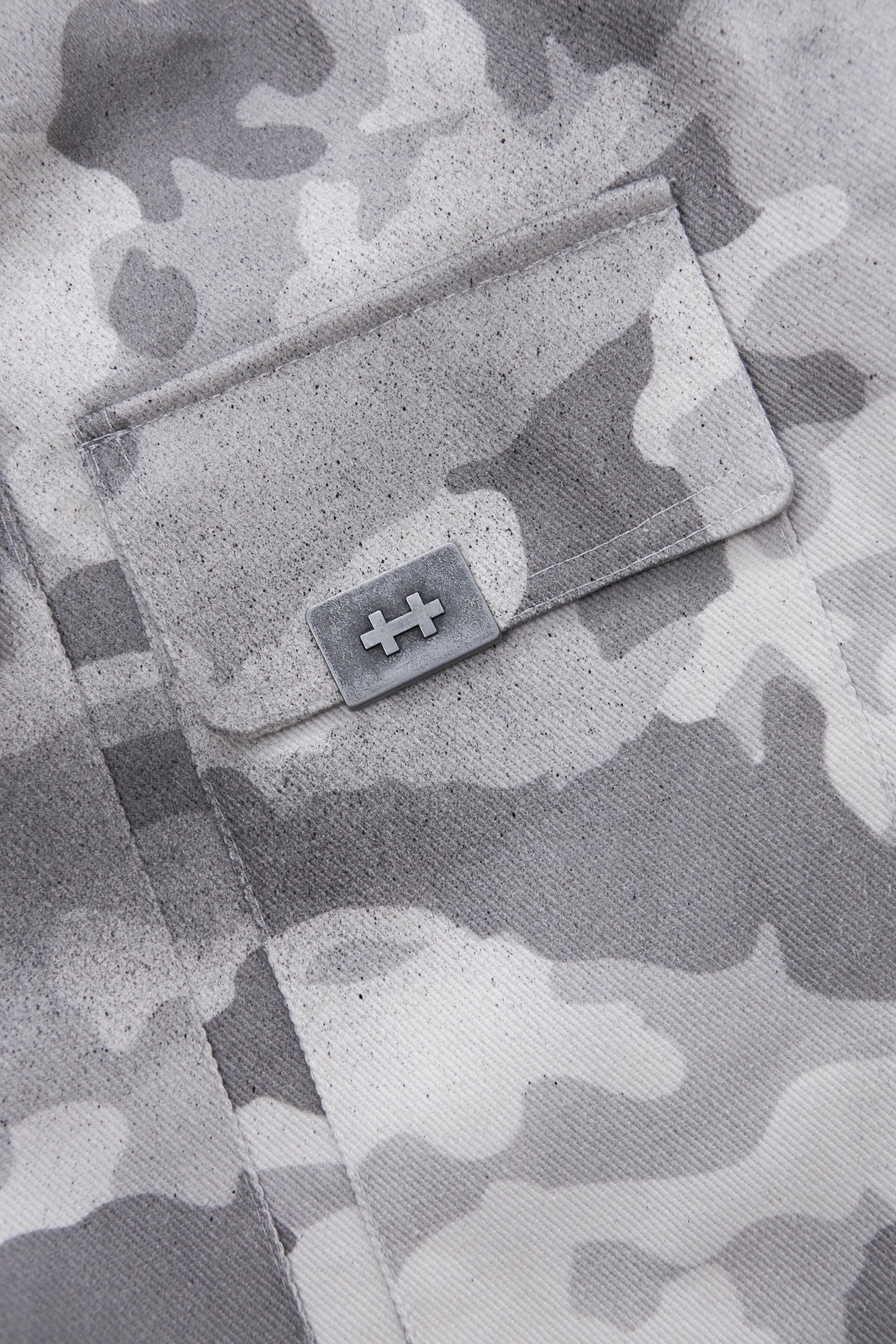 WHITE CAMO SHORTS