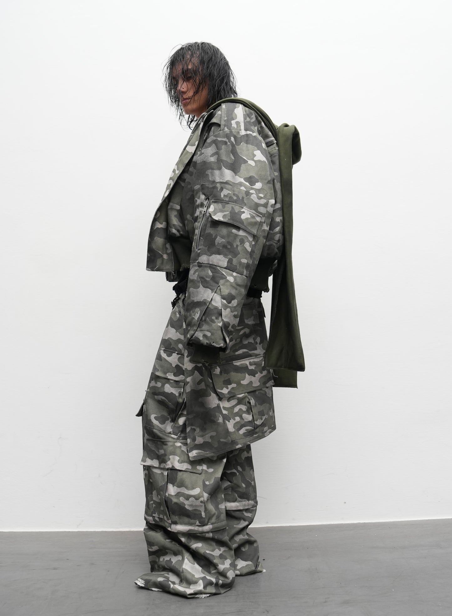 "CN44 DIRTY GREEN CAMO PANTS"
