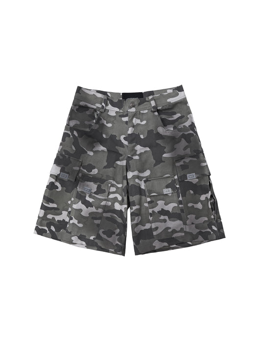 GREEN CAMO SHORTS
