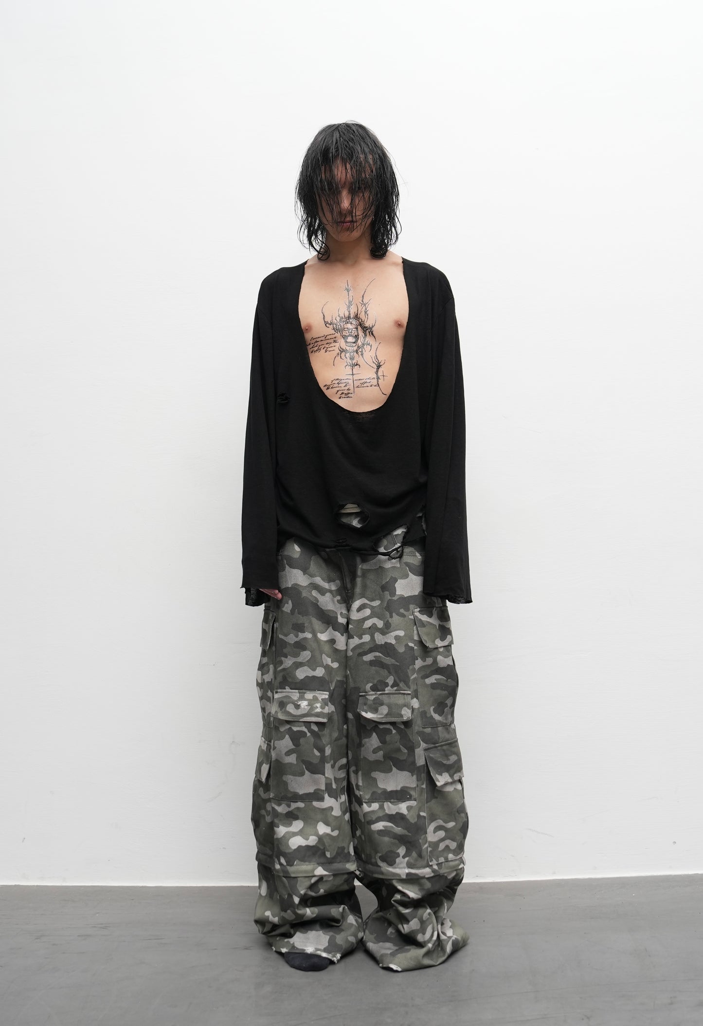 "CN44 DIRTY GREEN CAMO PANTS"